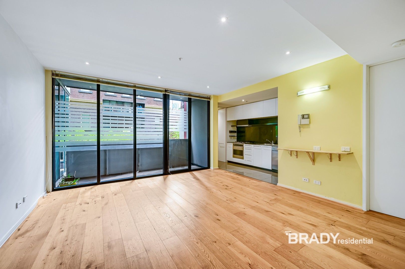 2 bedrooms Apartment / Unit / Flat in 206/22-40 Wills Street MELBOURNE VIC, 3000