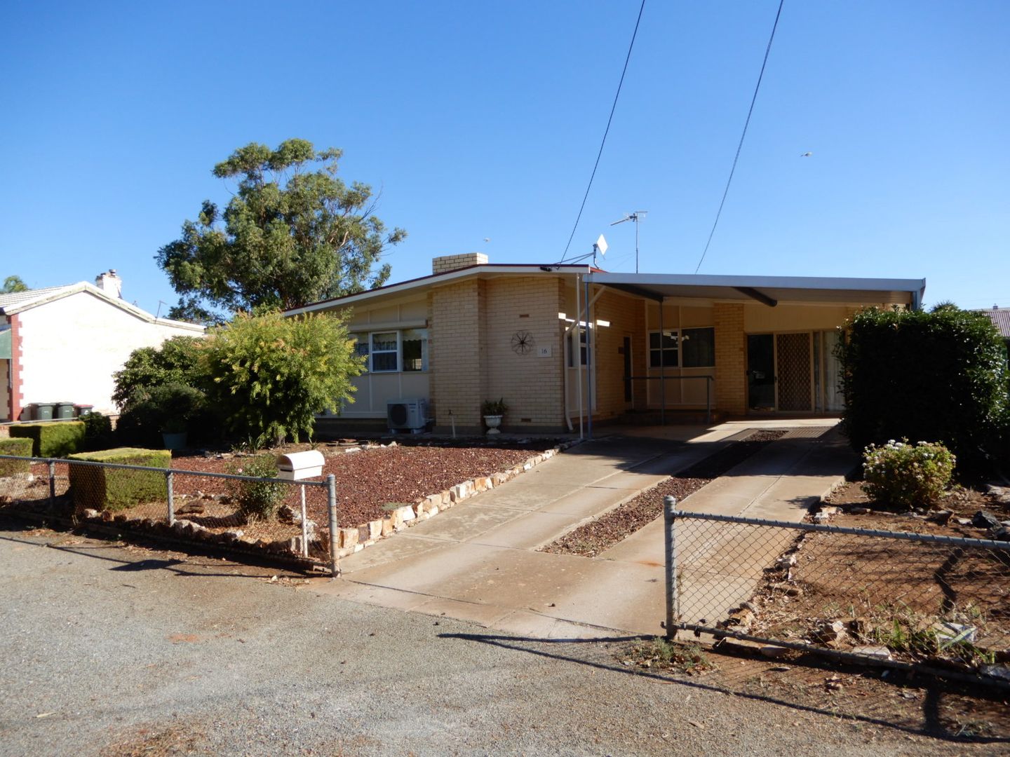 16 Cross St, Gladstone SA 5473, Image 1