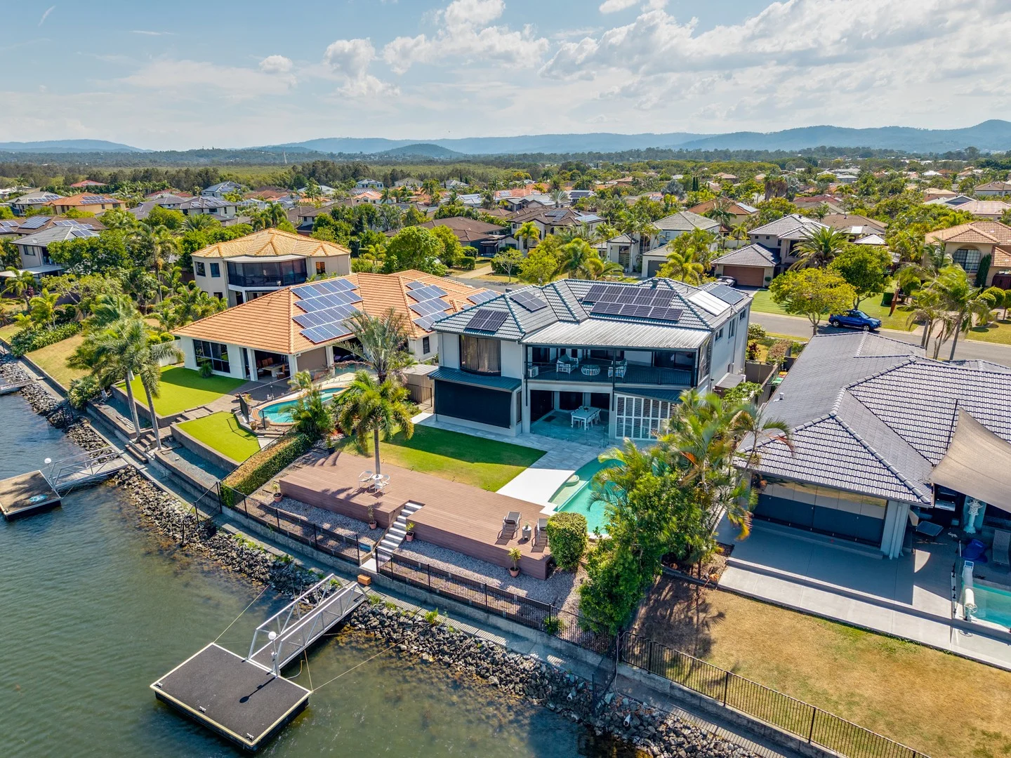 Additional image 2 of 20 Calmwater Crescent, Helensvale QLD 4212