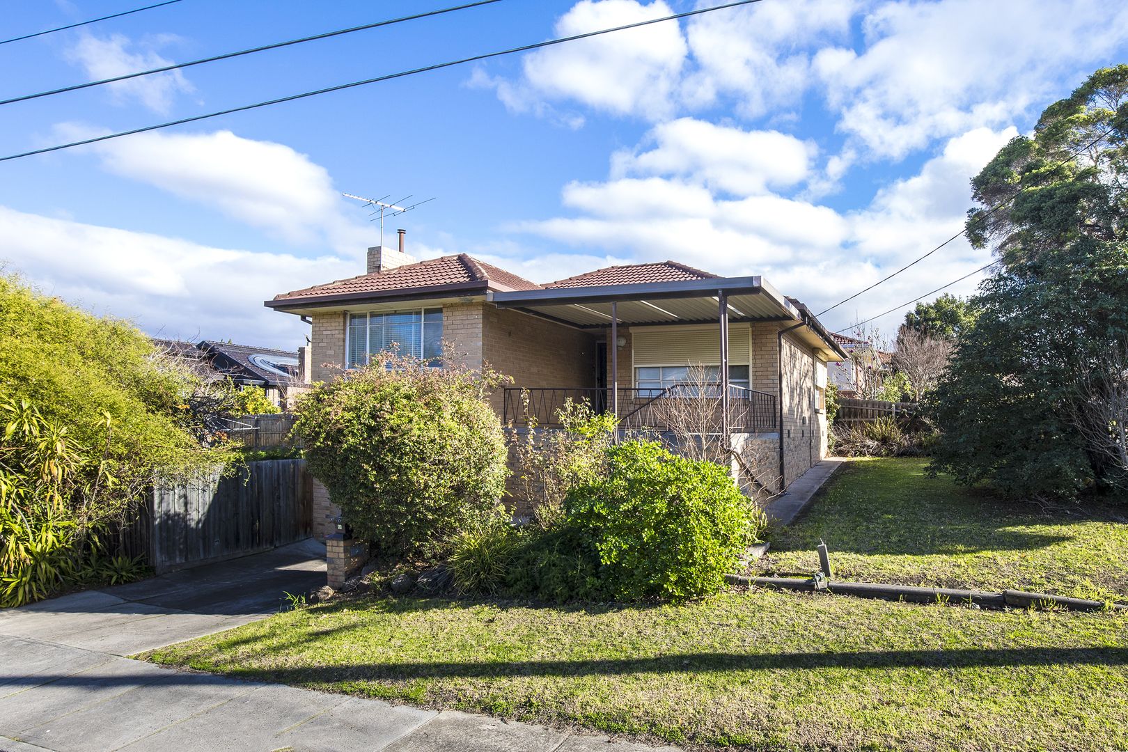 11 Mckenna Street, Avondale Heights Property History & Address