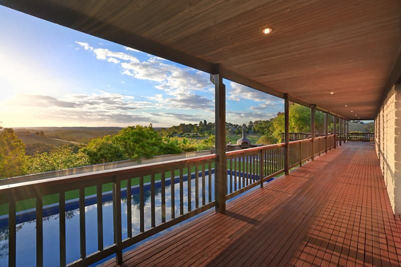 240 Goldmans Road, PANTON HILL VIC 3759, Image 2