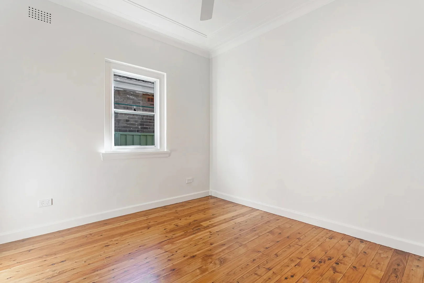 Additional image 3 of 87A Edinburgh Road, Castlecrag NSW 2068