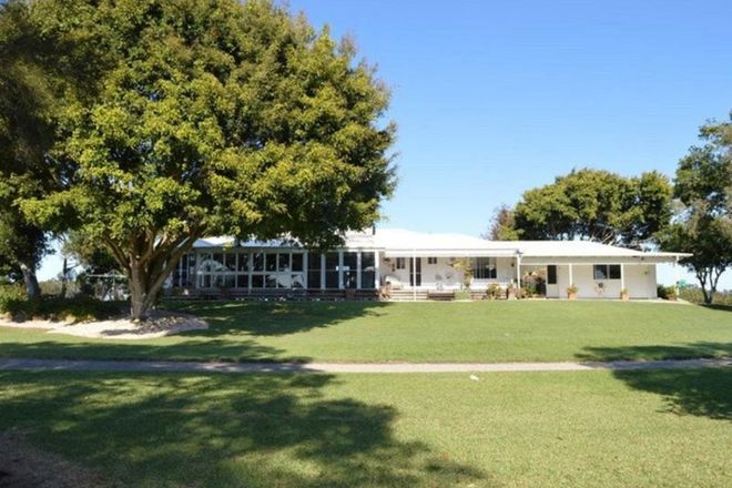 Picture of 260 School Road, PALMERS ISLAND NSW 2463