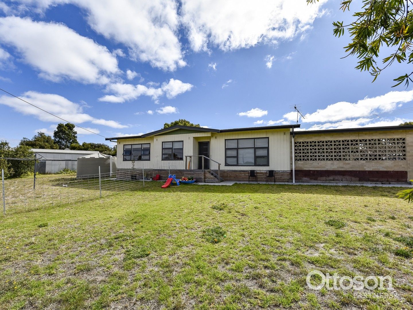 27 Fordham Avenue, Naracoorte SA 5271, Image 1