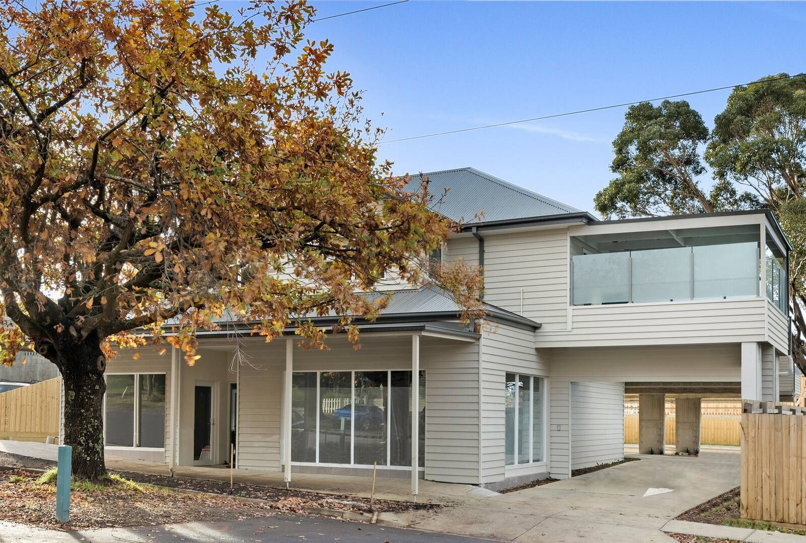 2/1 Brooke Street, Woodend VIC 3442, Image 0