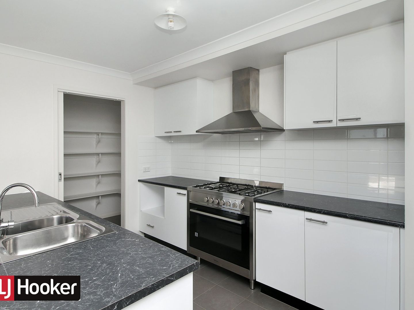 112 Flinns Road, Eastwood VIC 3875, Image 2