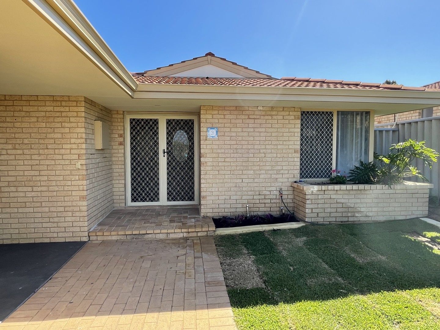 4 bedrooms House in 3 Banfield Grove CLARKSON WA, 6030