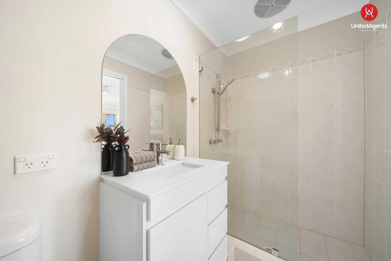 Additional image 9 of 6 & 6a Wee Waa Close, Hoxton Park NSW 2171