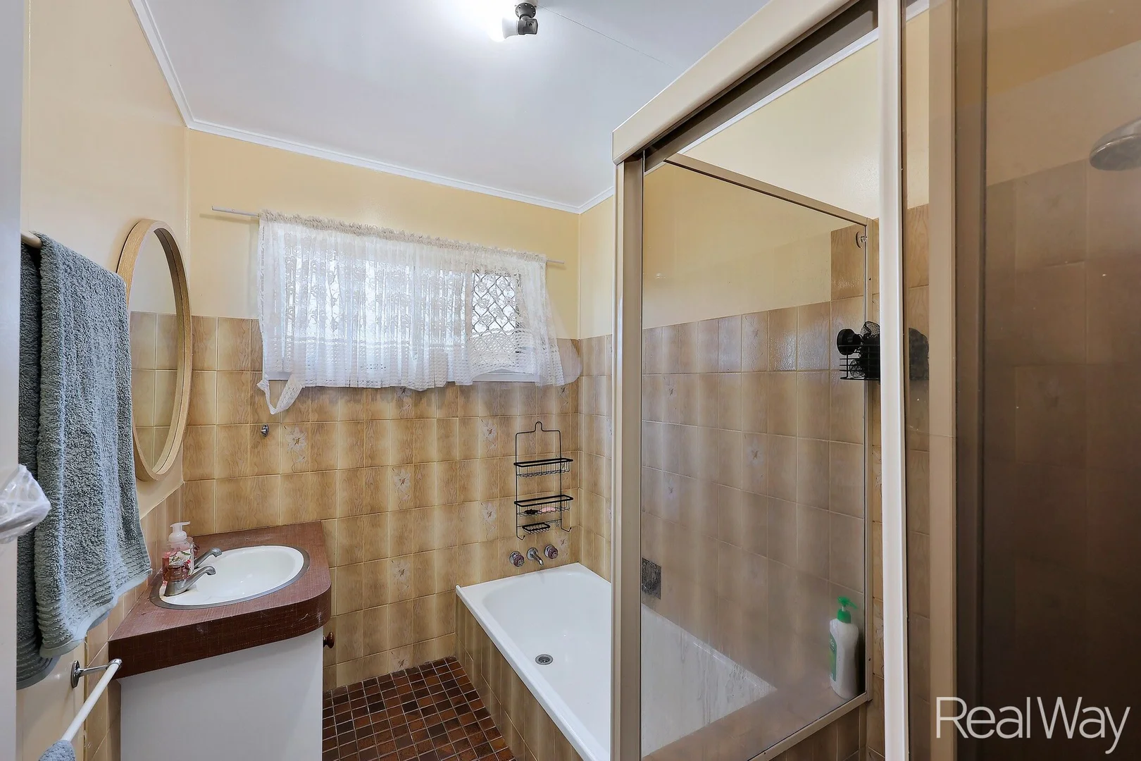 Additional image 16 of 11 Greathead Road, Kepnock QLD 4670