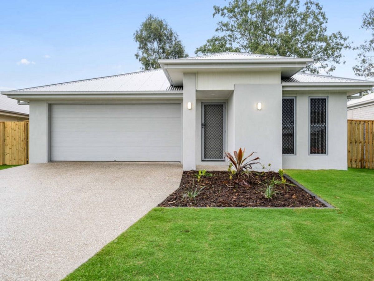 4 bedrooms House in 32 Cypress Circle FERNVALE QLD, 4306