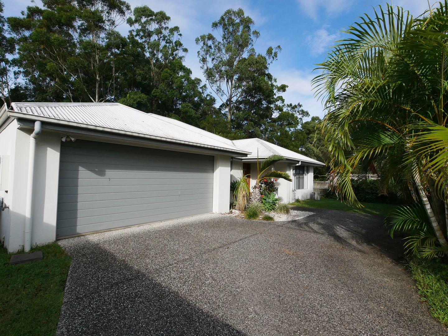 4 bedrooms House in 9 Fairy Wren Court BEERWAH QLD, 4519