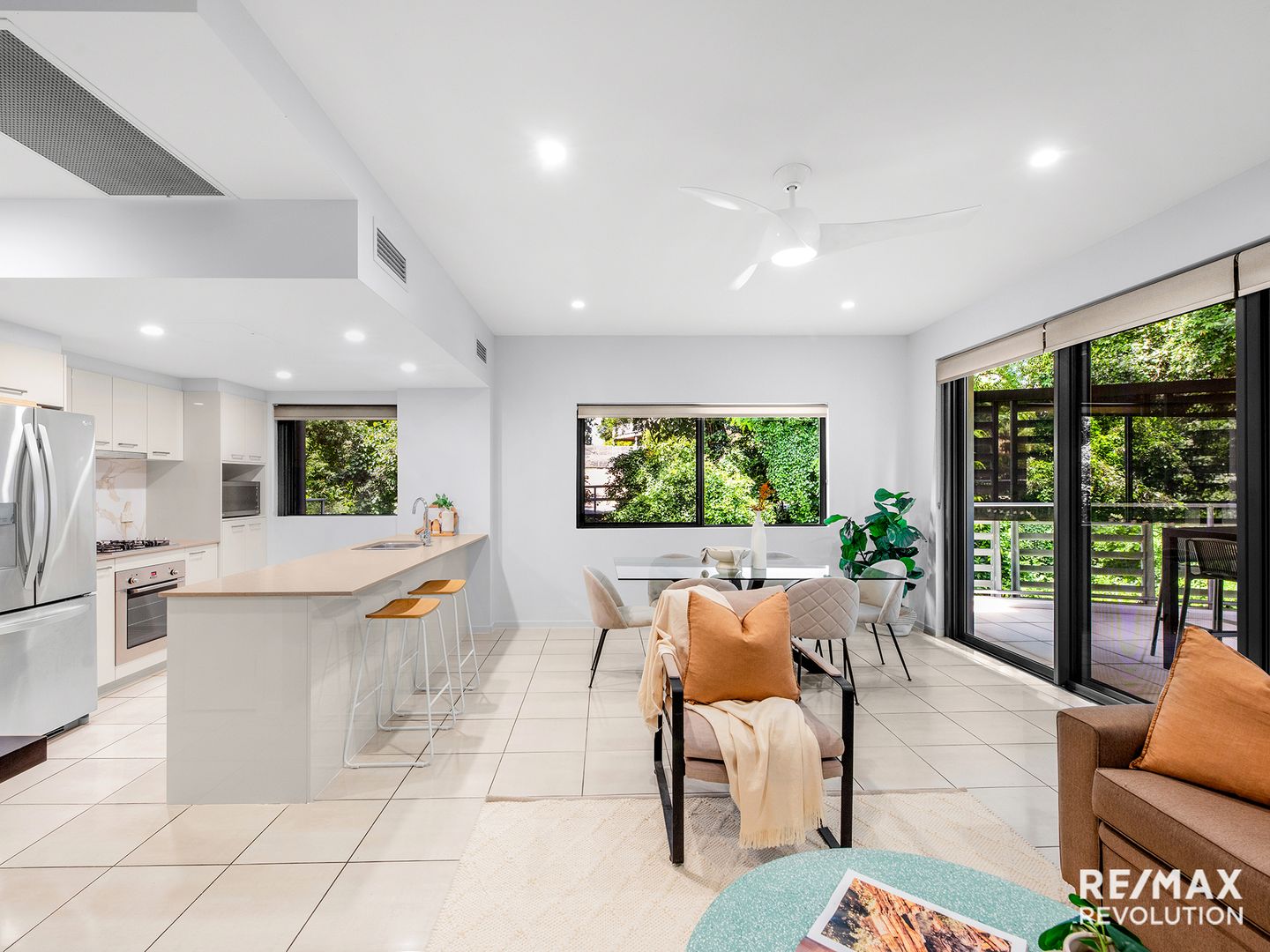 17/141 Dornoch Terrace, Highgate Hill QLD 4101, Image 2