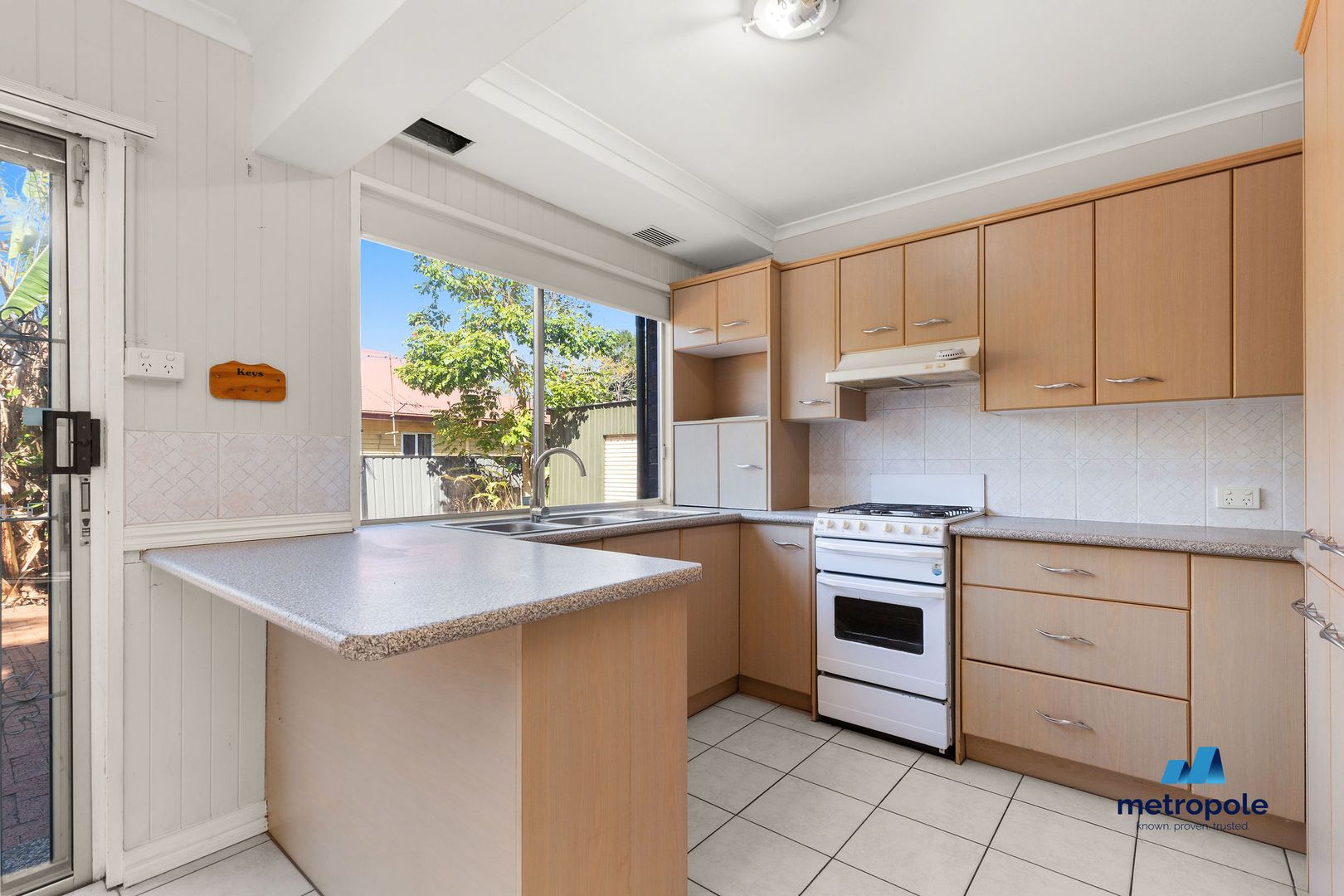 33 Garde Street, Stafford QLD 4053, Image 1