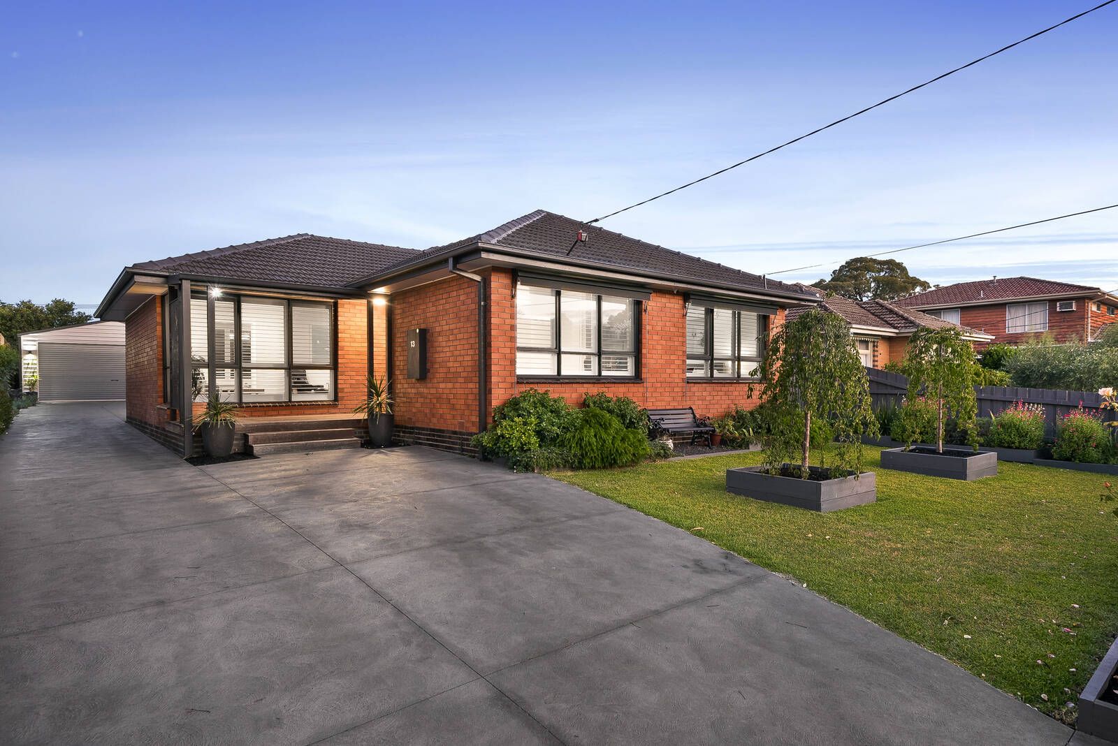 13 Inglewood Avenue, Forest Hill VIC 3131