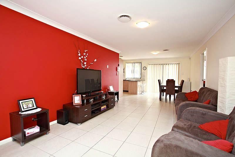 6/8 Woodside Avenue, Blacktown NSW 2148, Image 1