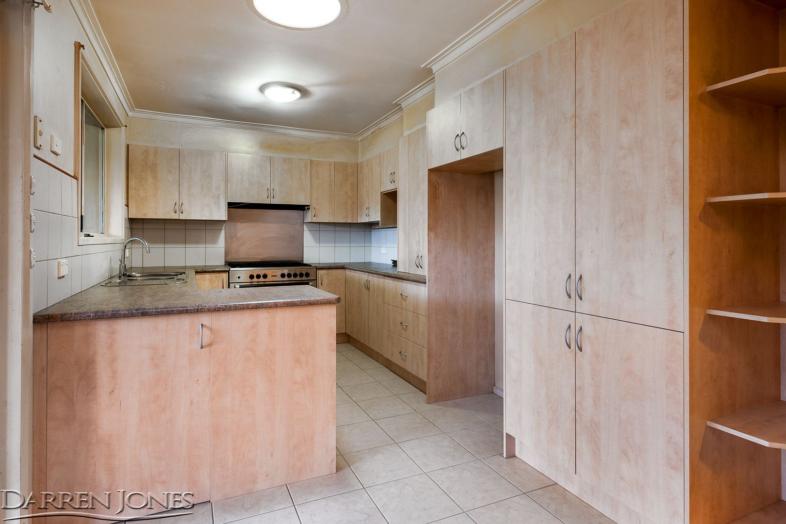 4 Barbara Court, Bundoora VIC 3083, Image 2