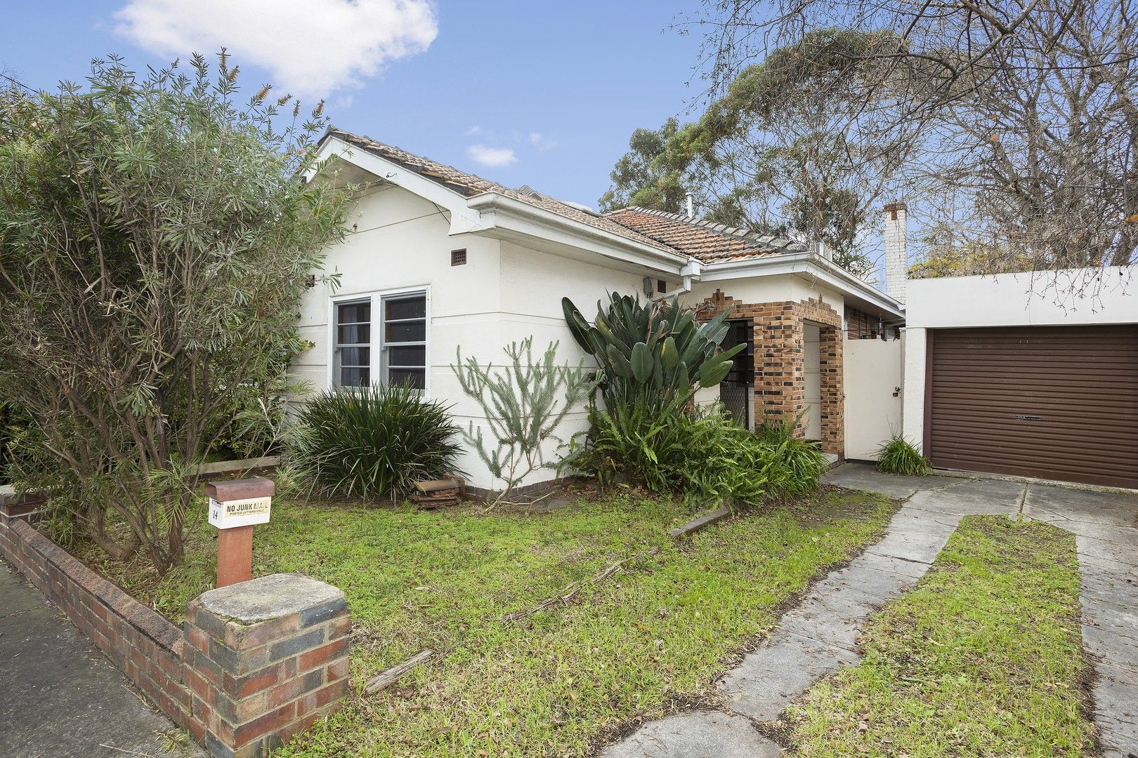 2 bedrooms House in 14 McCrae Street ELWOOD VIC, 3184