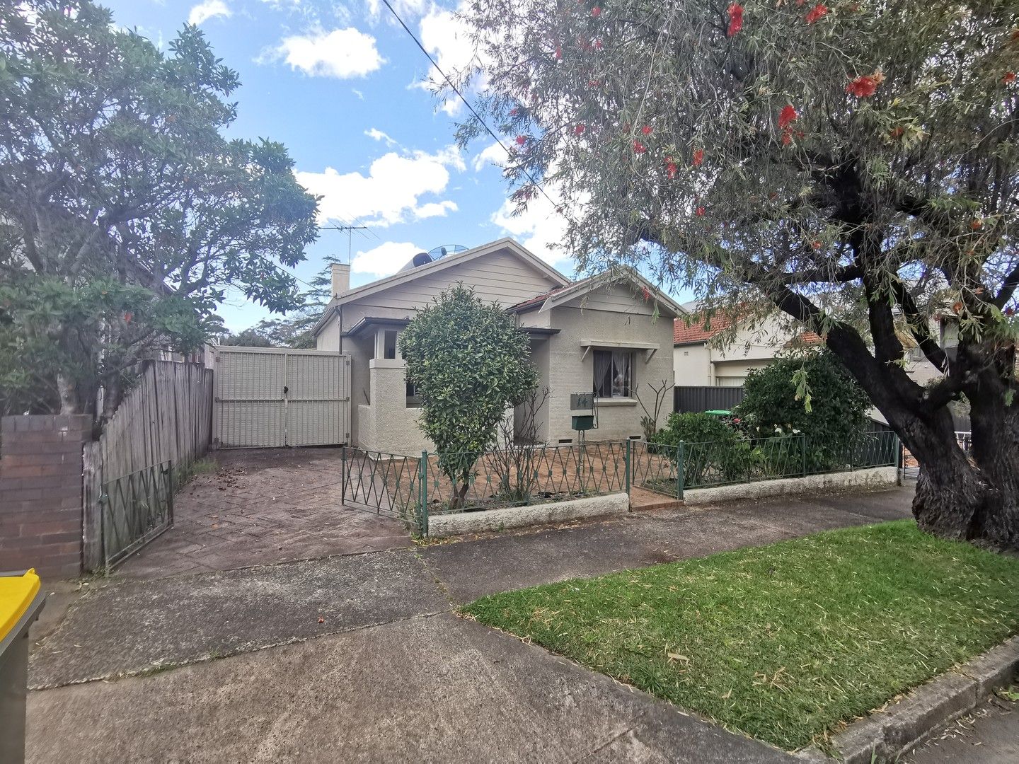 4 bedrooms House in 14 Melrose Street CROYDON PARK NSW, 2133
