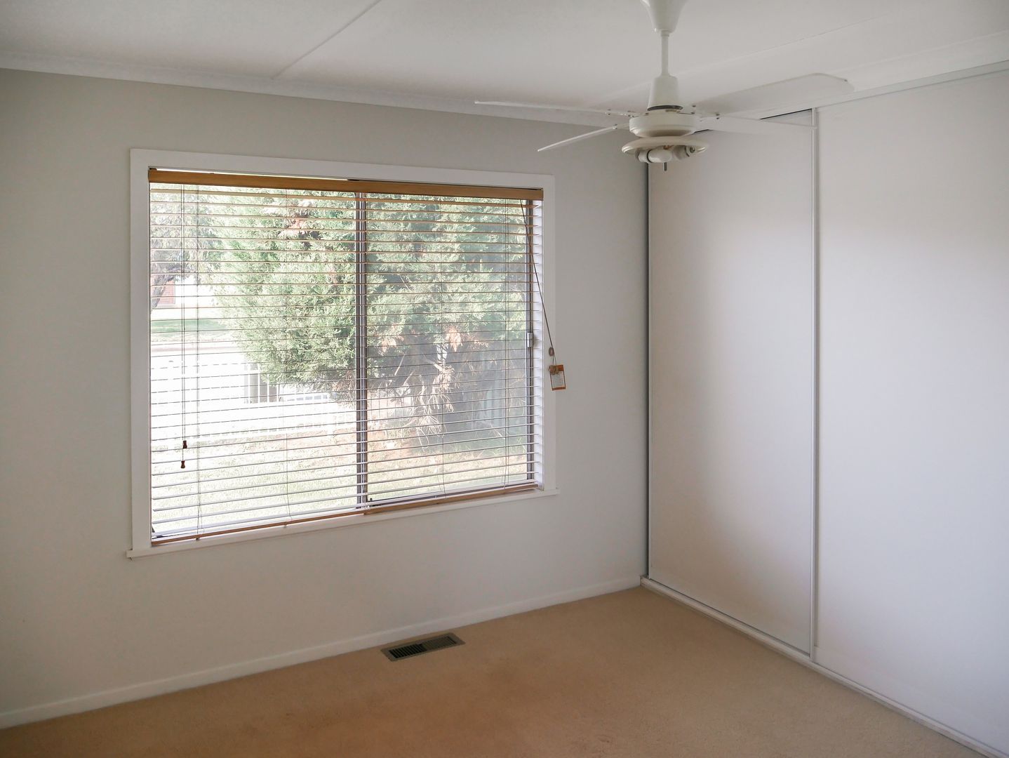 31 Riverine Street, Narrandera NSW 2700, Image 2