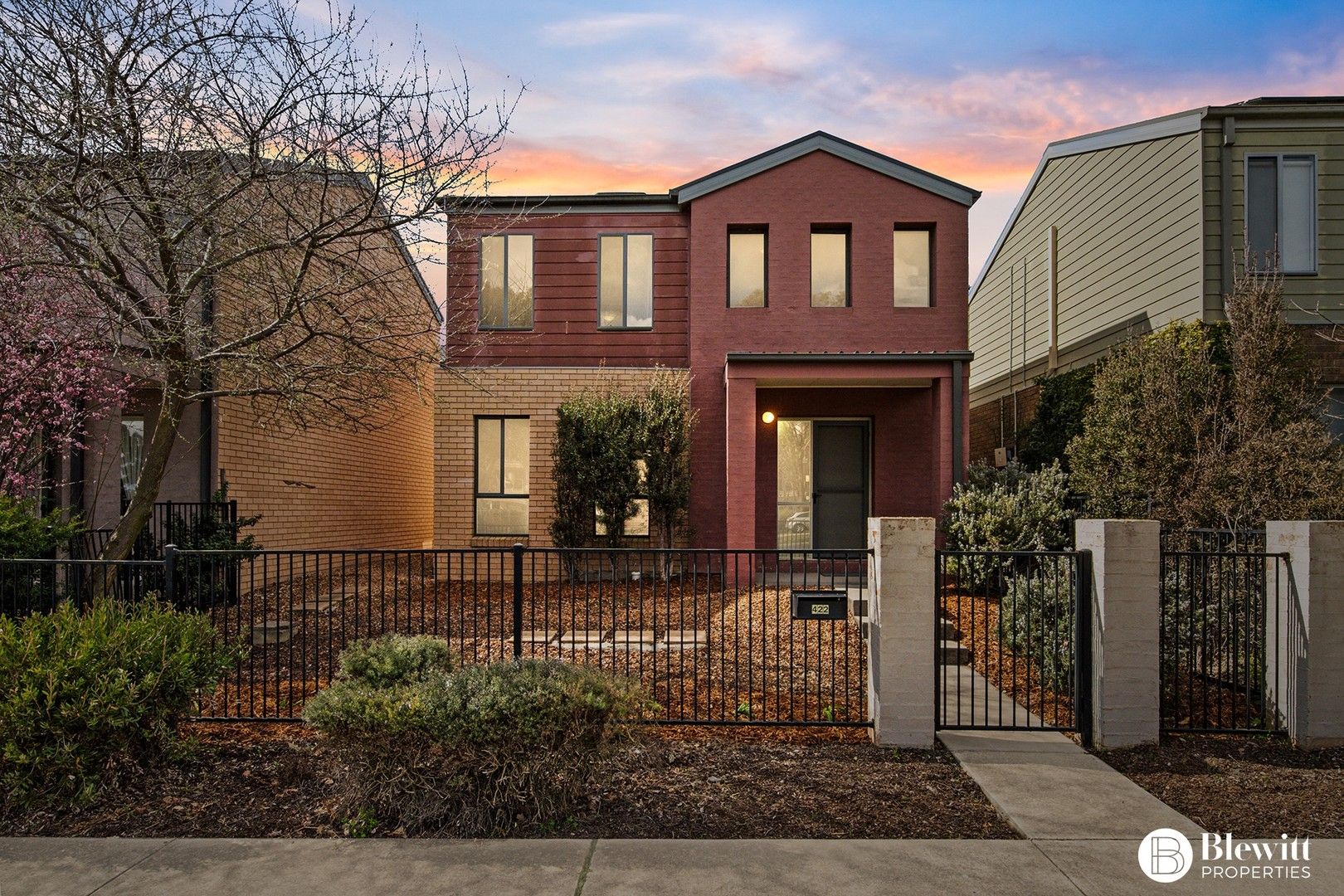 3 bedrooms Townhouse in 422 Antill Street WATSON ACT, 2602