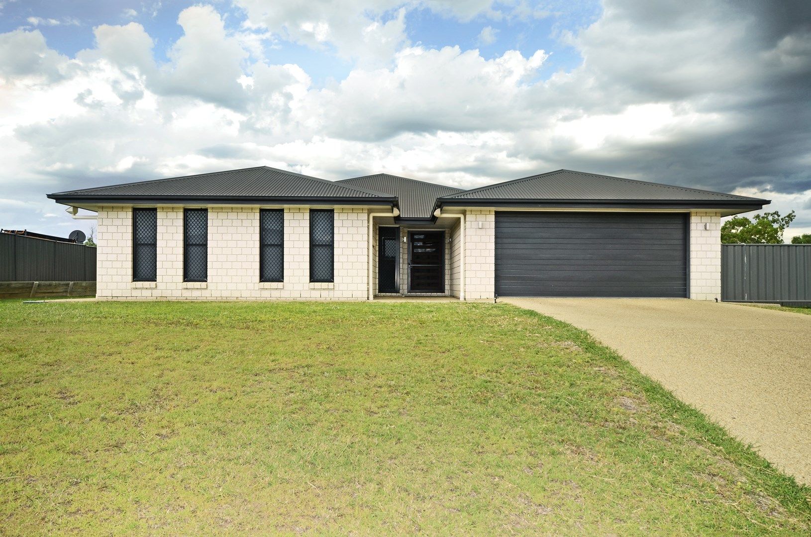 36 Alexandra Avenue, Biloela QLD 4715, Image 0