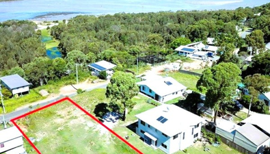 Picture of 17 Crescent Drive, RUSSELL ISLAND QLD 4184