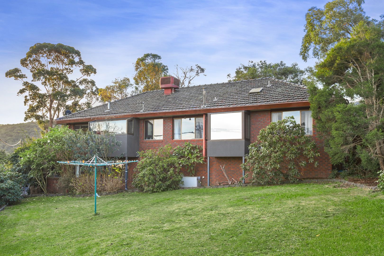 2 Darley Street, Upper Ferntree Gully VIC 3156, Image 2