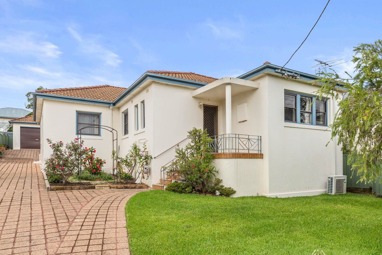 20 John Fisher Road, Belmont North NSW 2280, Image 0