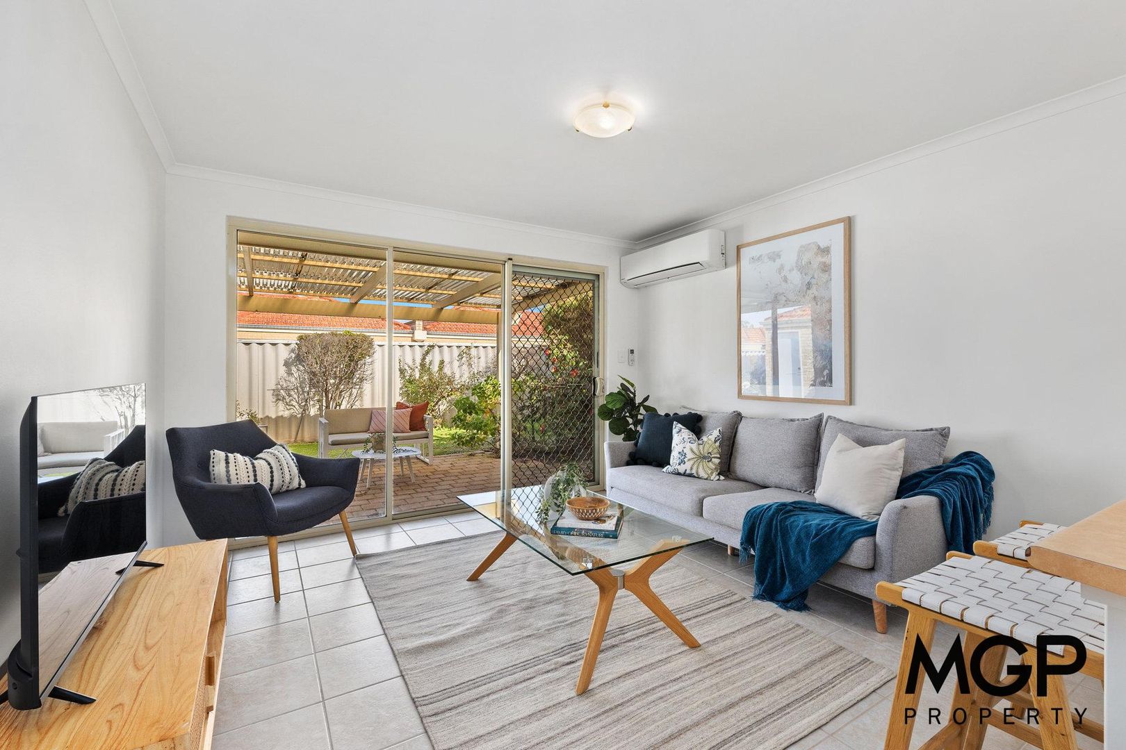 4/3 Cottrill Street, Alfred Cove WA 6154, Image 2