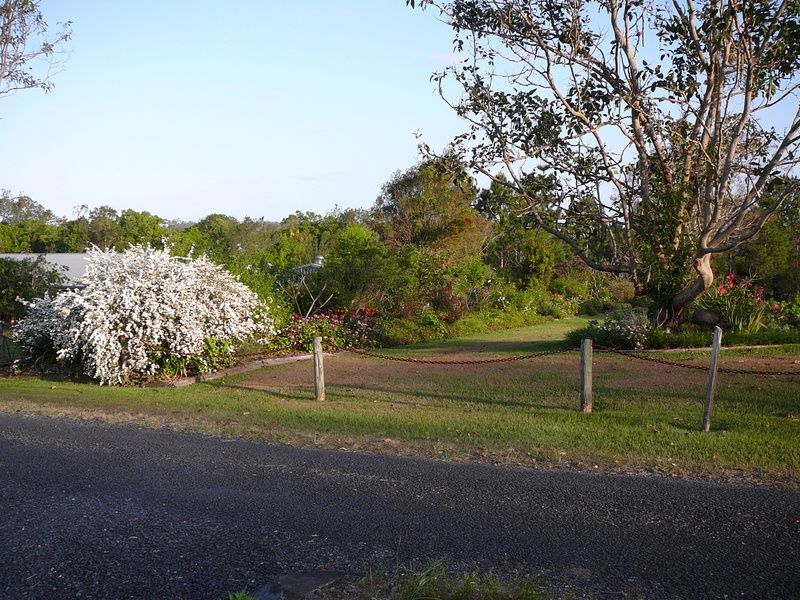 Lot 8 Alpine Drive, DRAPER QLD 4520, Image 2