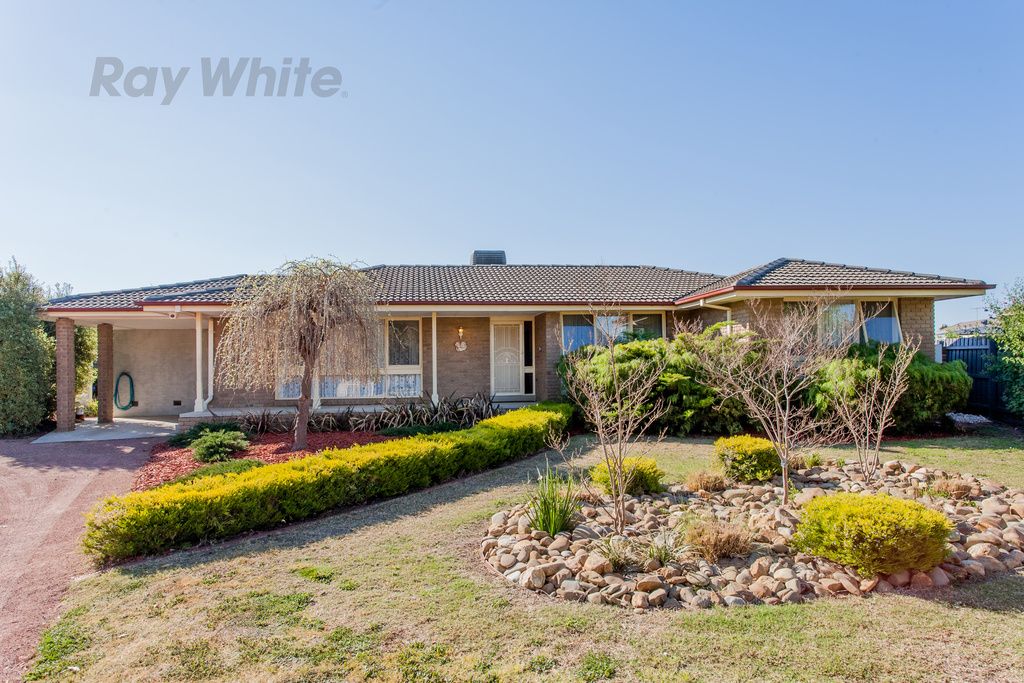 Property Report For 4 Jasmine Place Melton West Vic 3337