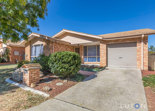 12 Huxley Place, Palmerston ACT 2913