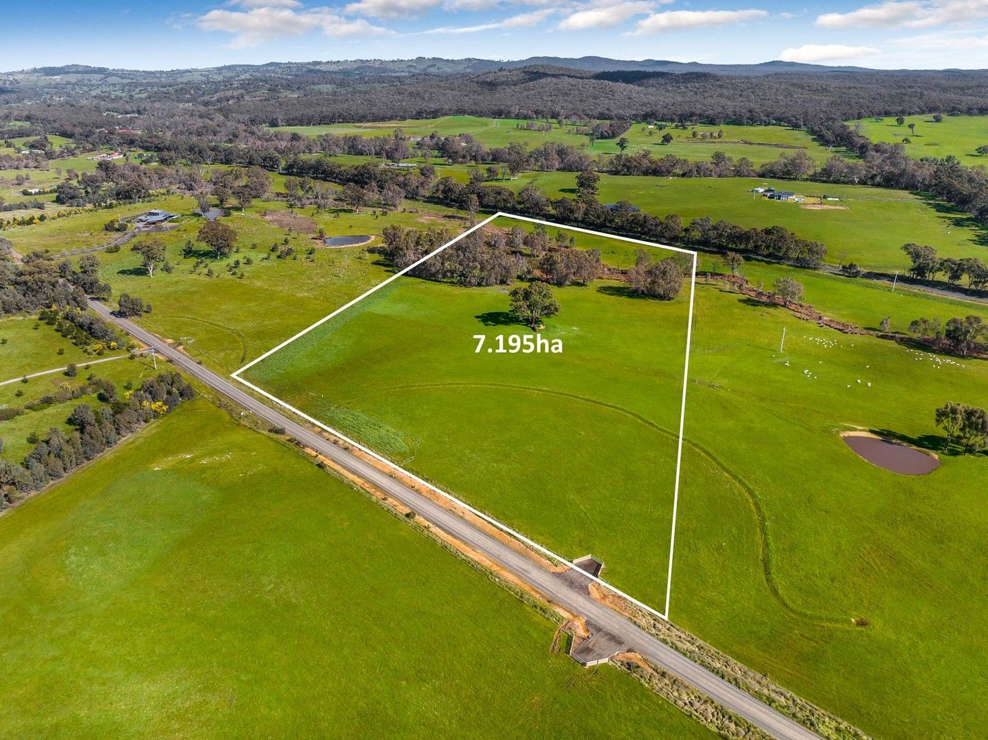 Vacant land in Lot 2 Red Box Drive, AXE CREEK VIC, 3551