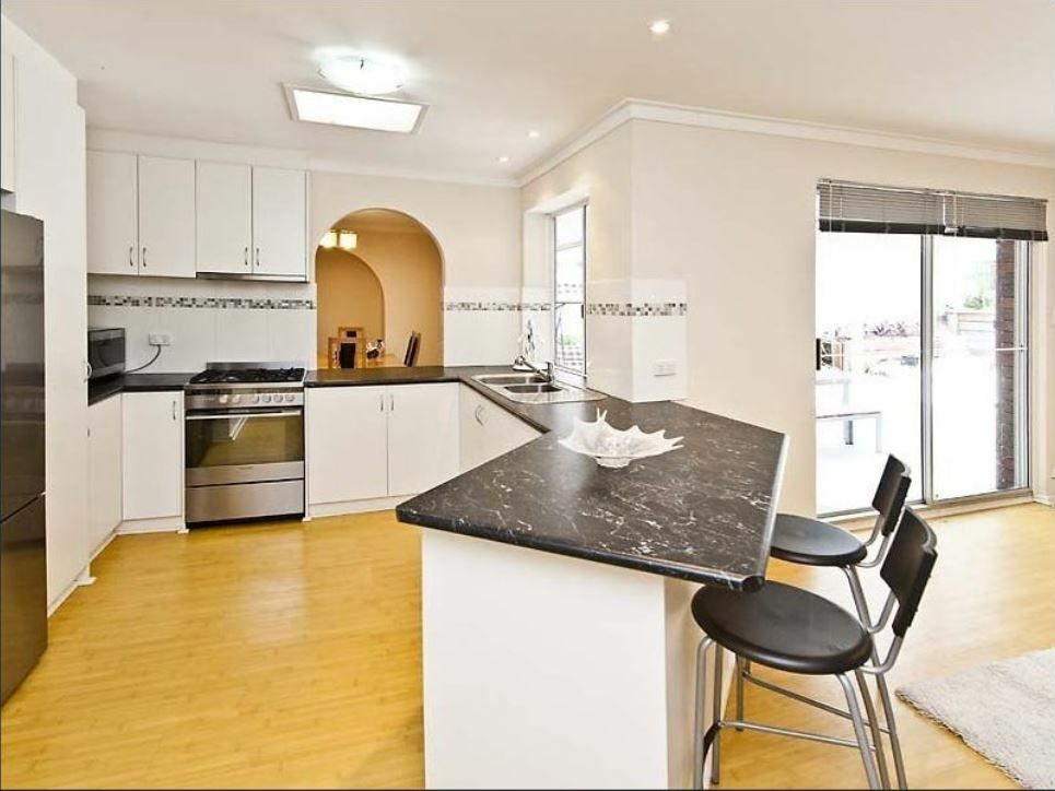 4 bedrooms House in 24 Alexander Rd PADBURY WA, 6025