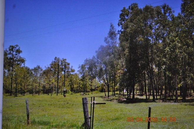 Picture of MOUNT TOM QLD 4677