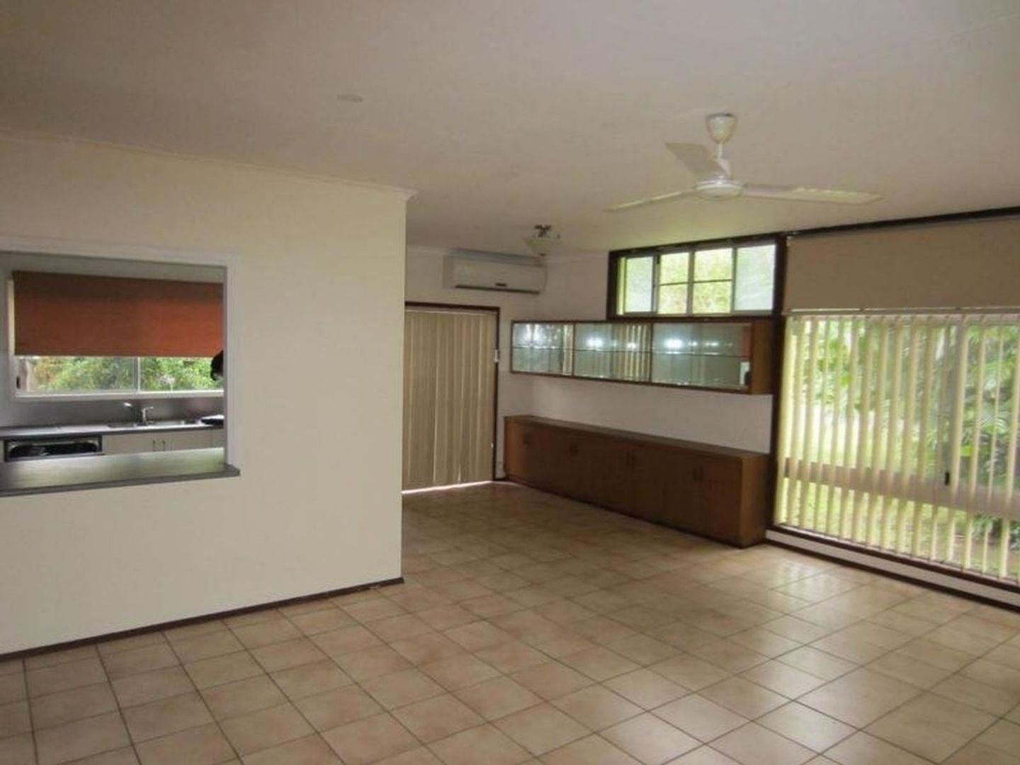 12 BINDON STREET, Flying Fish Point QLD 4860, Image 1