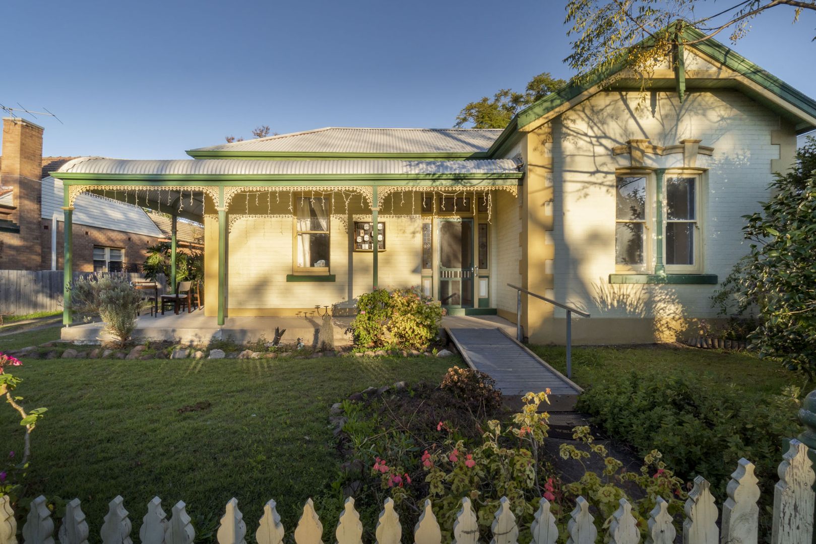 1/53 Belmore Road, Lorn Property History & Address Research Domain