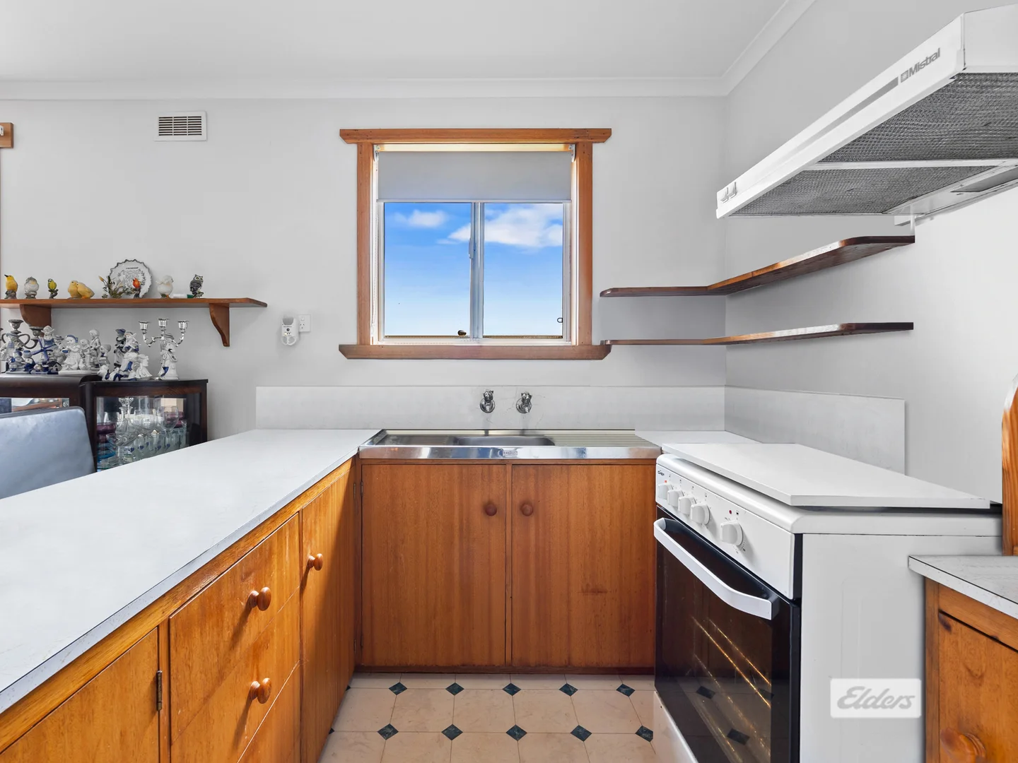 Additional image 3 of 2/11 Turnbull Avenue, Upper Burnie TAS 7320