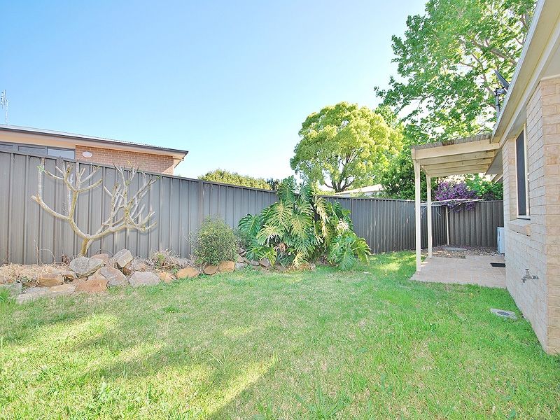 1/10 Arunta Avenue, Kariong NSW 2250, Image 1