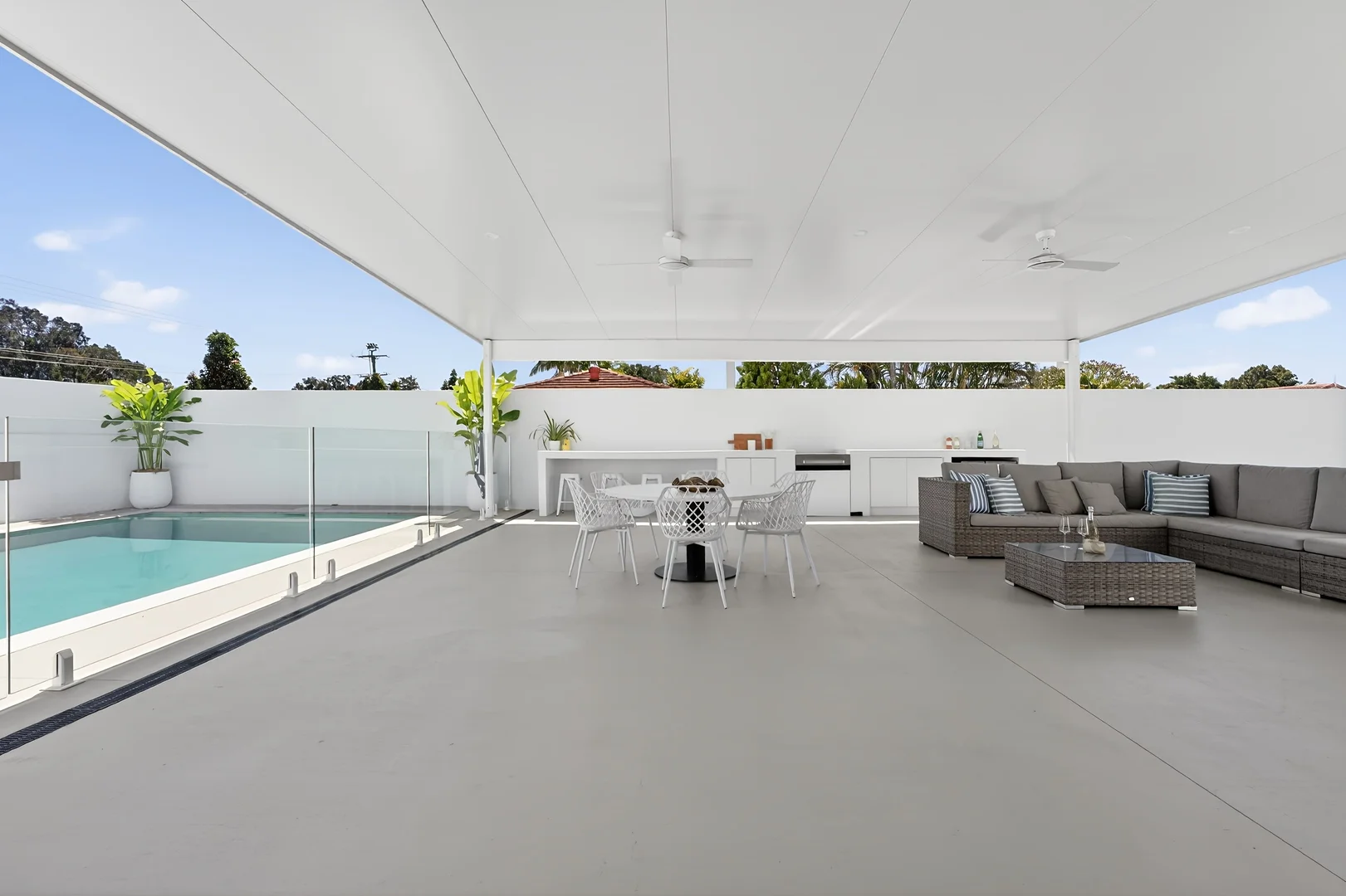 Additional image 6 of 16 Montserrat Court, Clear Island Waters QLD 4226