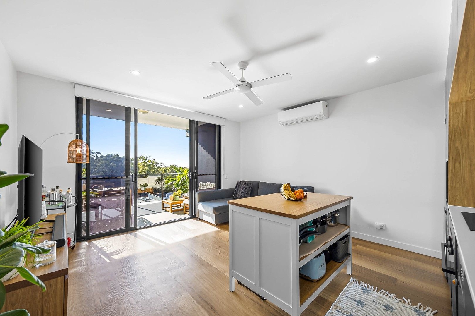 1 bedrooms Apartment / Unit / Flat in 607/1 Courage Street SIPPY DOWNS QLD, 4556