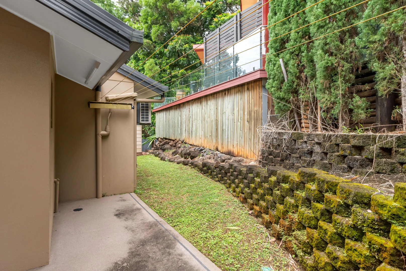 Additional image 20 of 1/4D Trundle Terrace, Whitfield QLD 4870