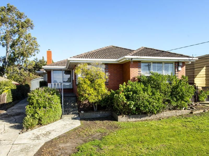 25 Vickers Avenue, Strathmore Heights VIC 3041, Image 0