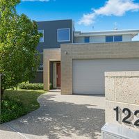 4 bedrooms Townhouse in 122 Prince Street MORNINGTON VIC, 3931