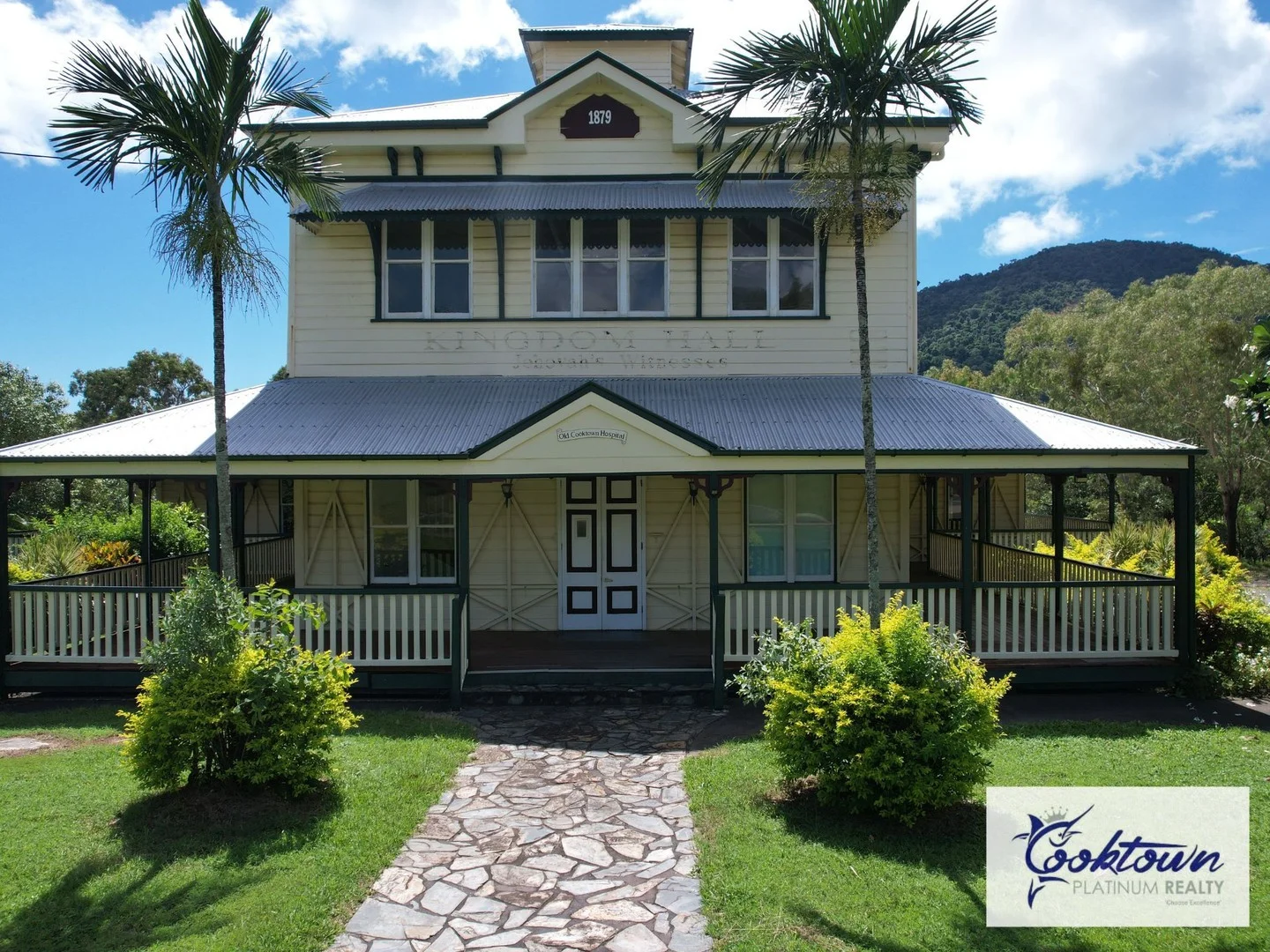 8 May St, Cooktown QLD 4895