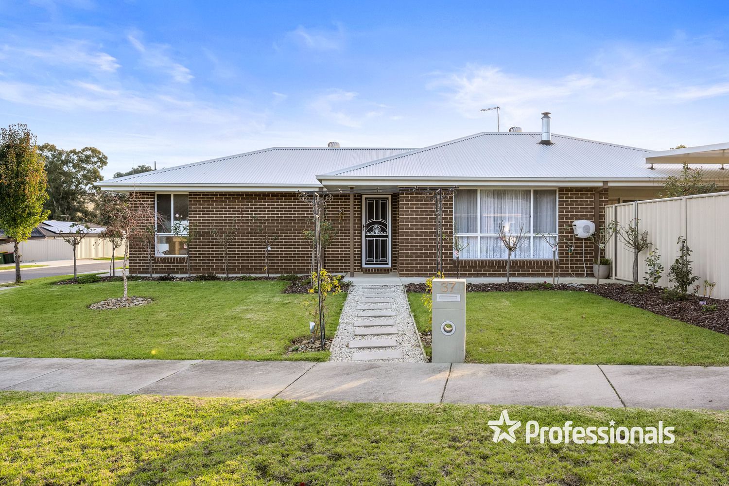 37 Whistler Concourse, Bandiana VIC 3691, Image 0