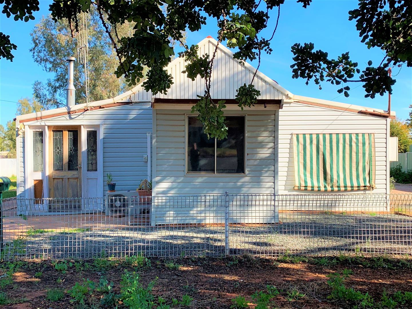 24 Green Street, Cobar NSW 2835 Domain