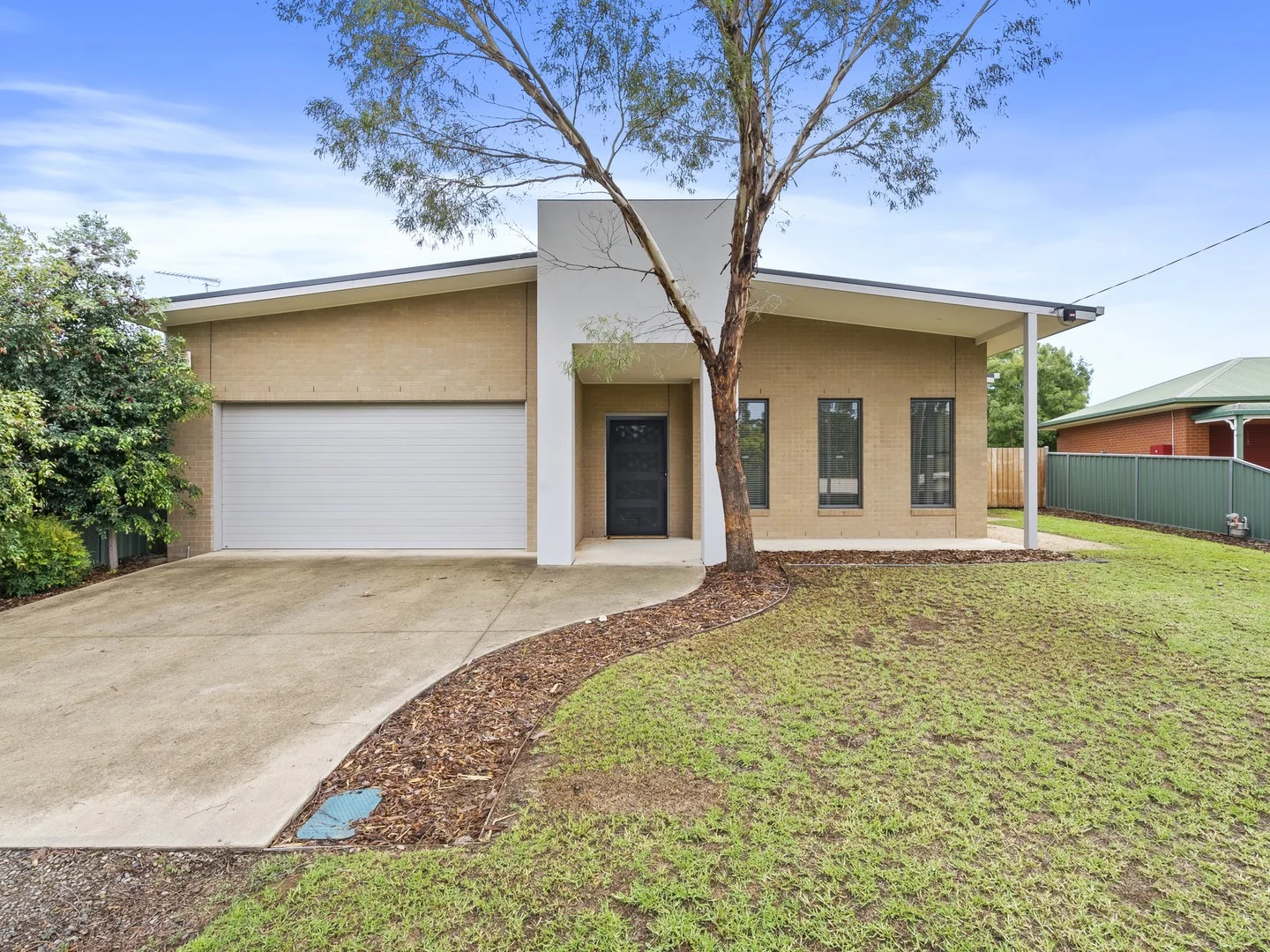 Primary image of 211 River Street, Corowa NSW 2646