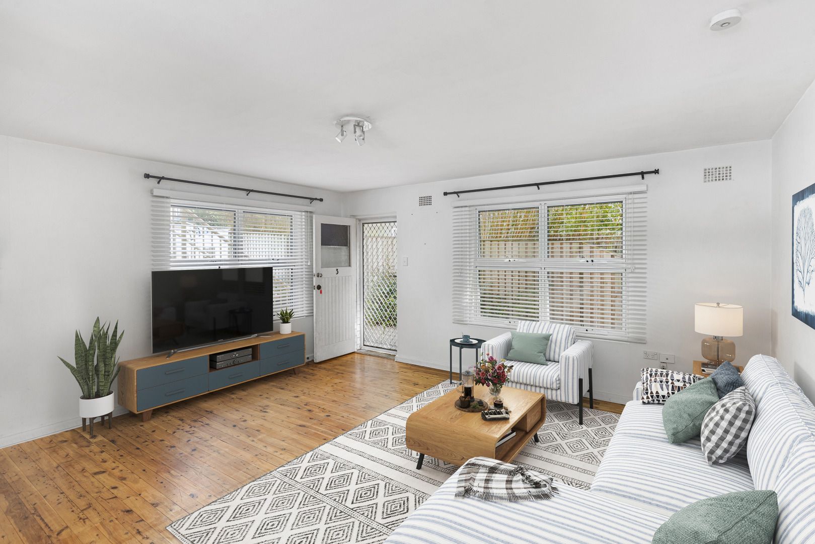 2 bedrooms Apartment / Unit / Flat in 3/9 Orchard Street BALGOWLAH NSW, 2093