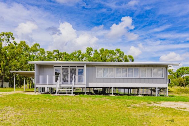 Picture of 200 Wellington Road, SOUTHERN CROSS QLD 4820